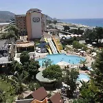 Resort First Class