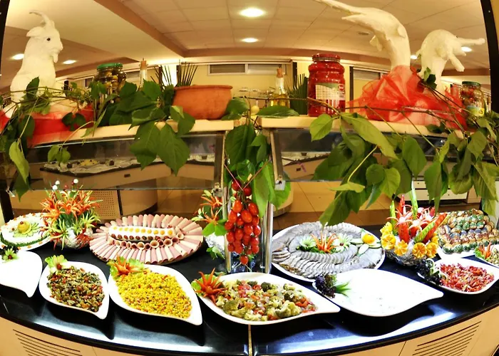 First Class Resort 5*