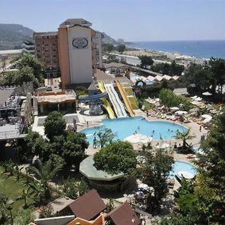 Resort First Class